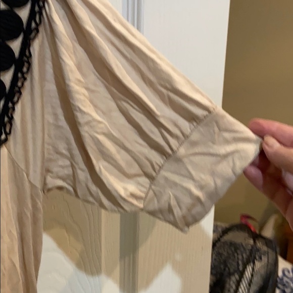 Top - Picture 3 of 5